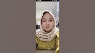 Perawat hijab pamer tangtop