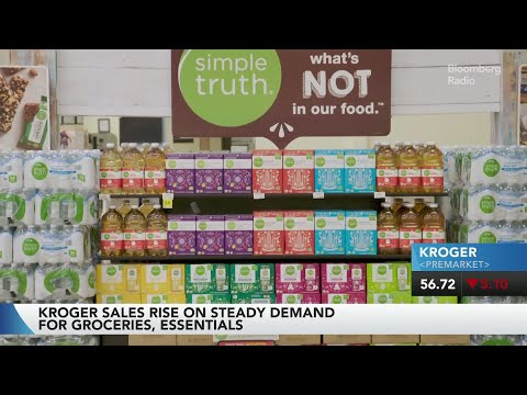 Kroger Falls on Downbeat Forecast; Intel Surges on Apple Deal | Stock Movers Episode cover