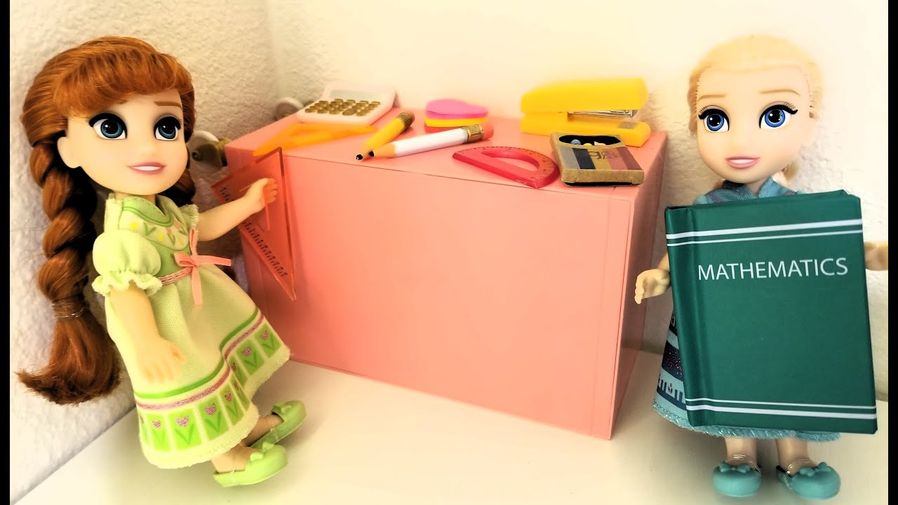 Anna and Elsa Back to school shopping! YouTube