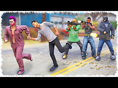 Мәскеудің жазғы қыздары порно фотосуреттерді шешінді Қыздардың берік, әдемі кеуделері