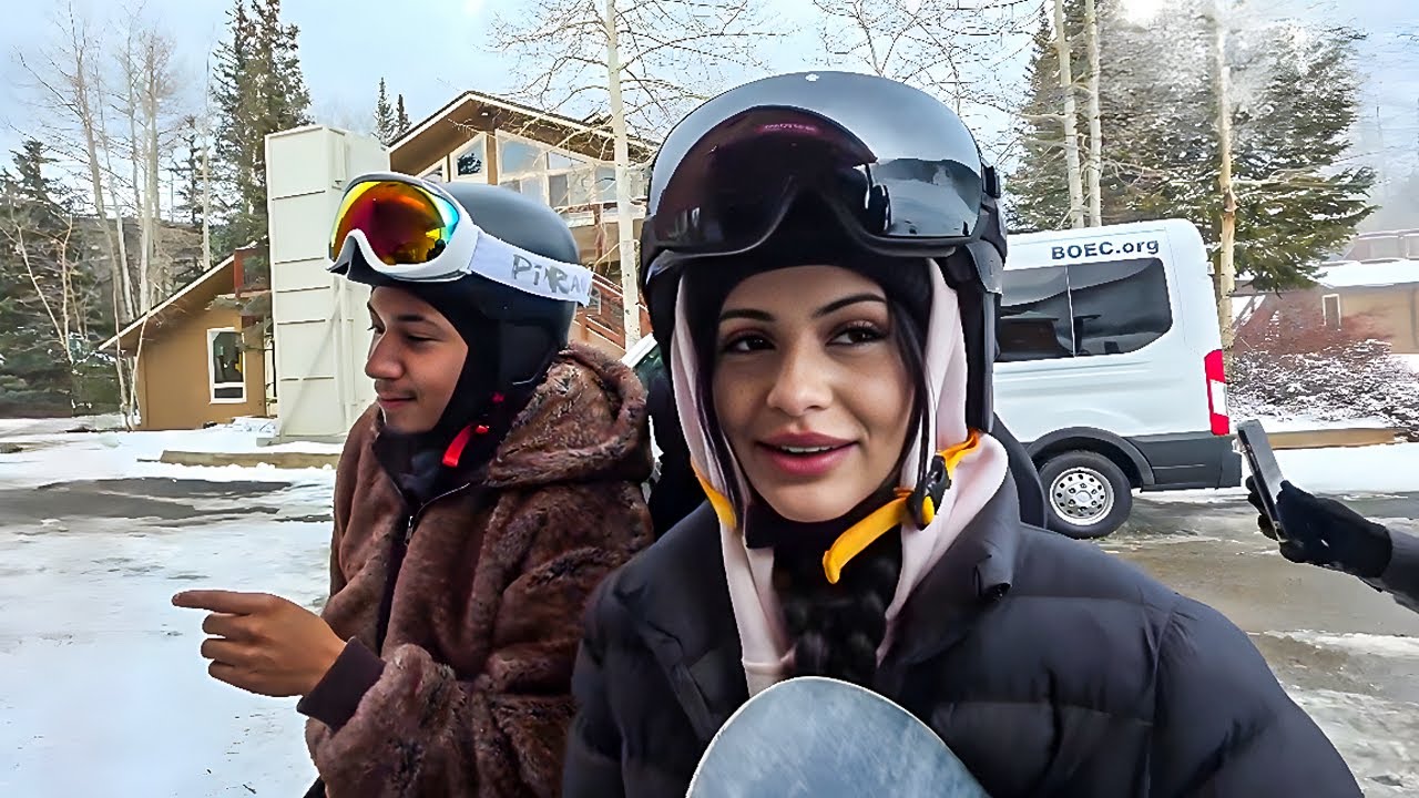 I Went Snowboarding for the First Time!