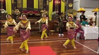 Tarian Ketipang Payung - Senada Tari