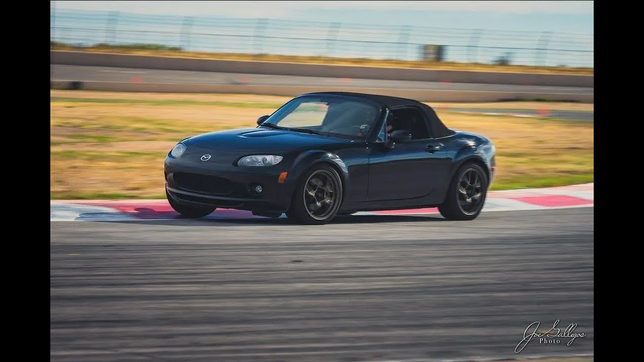 Installing a New Exhaust on the Supercharged Miata. (Goodwin Racing 2.0 ...