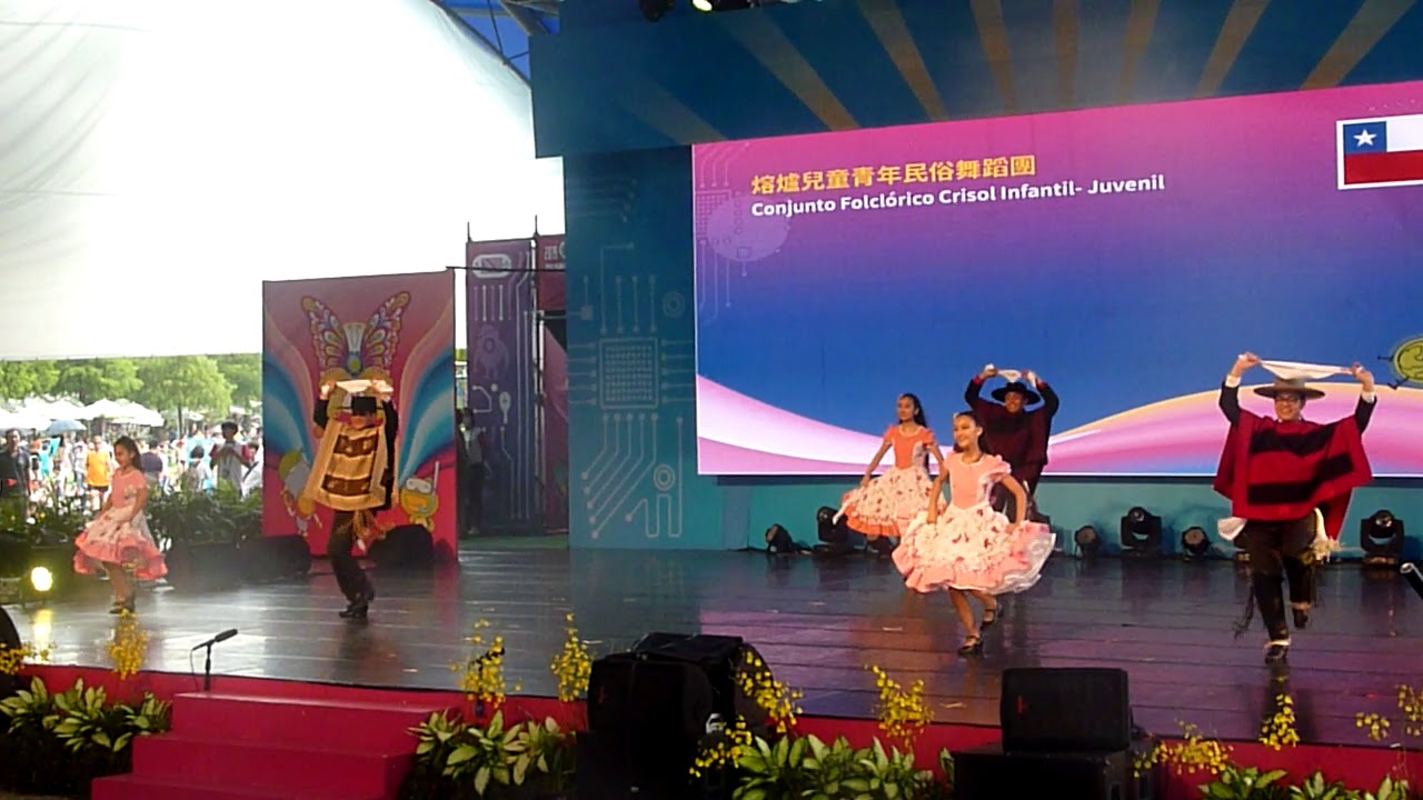 YICF-2019/8/18-Conjunto Folclórico Crisol-4