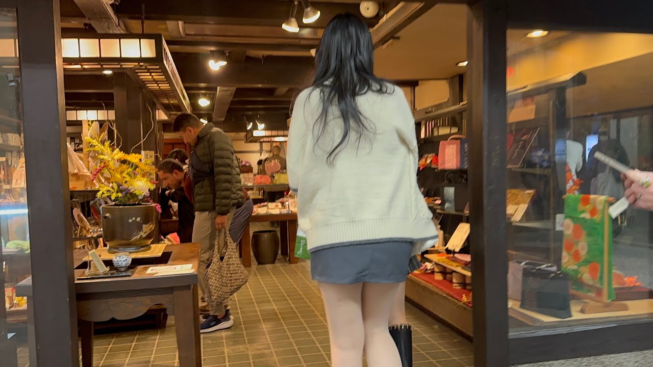 FUN Kyoto night walk in crowded Shinkyogoku shopping district