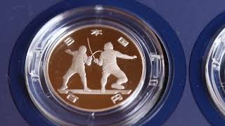 ２０２０オリンピック100円玉、皆さんも両替に行かれましたか？今回は特別貨幣セットの100円玉を紹介します。