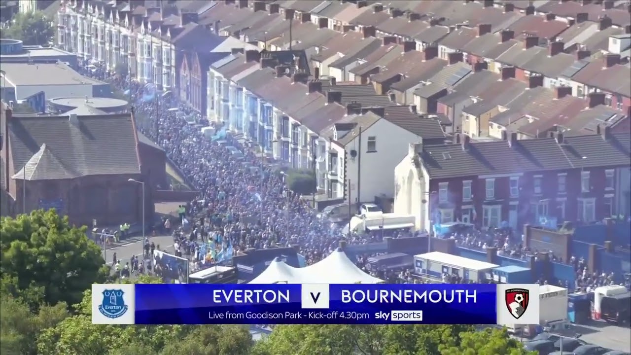 Outside Goodison Park 🔵