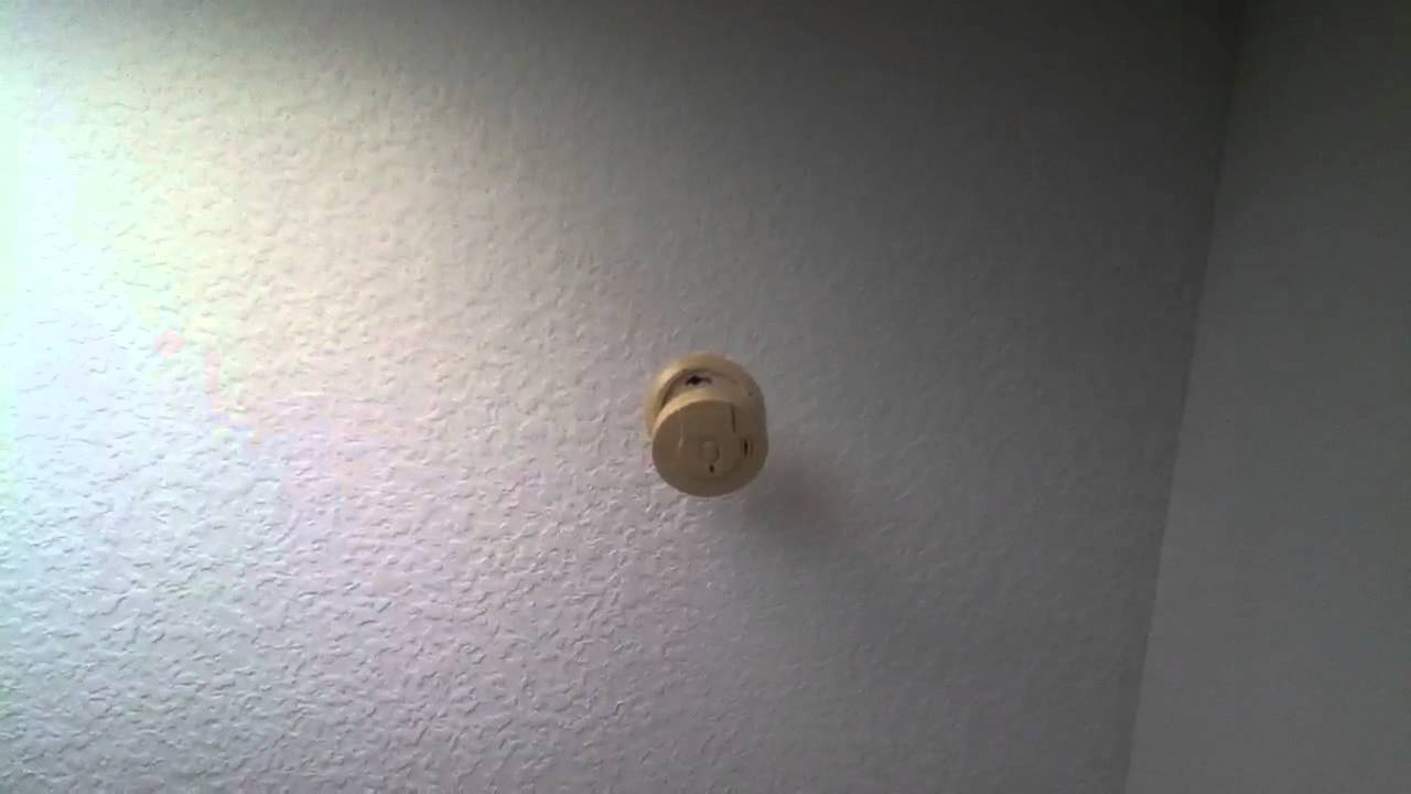 How to turn smoke detector off YouTube