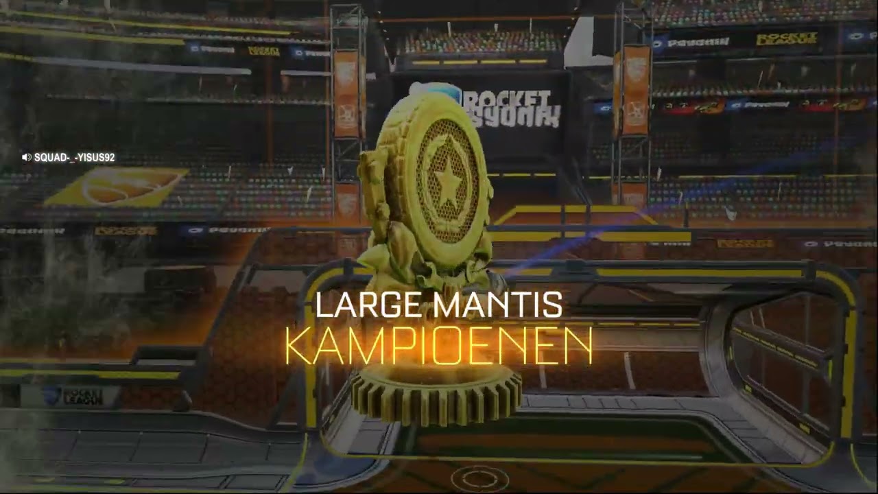 For Pickapixel, 2 painted discoparty's.