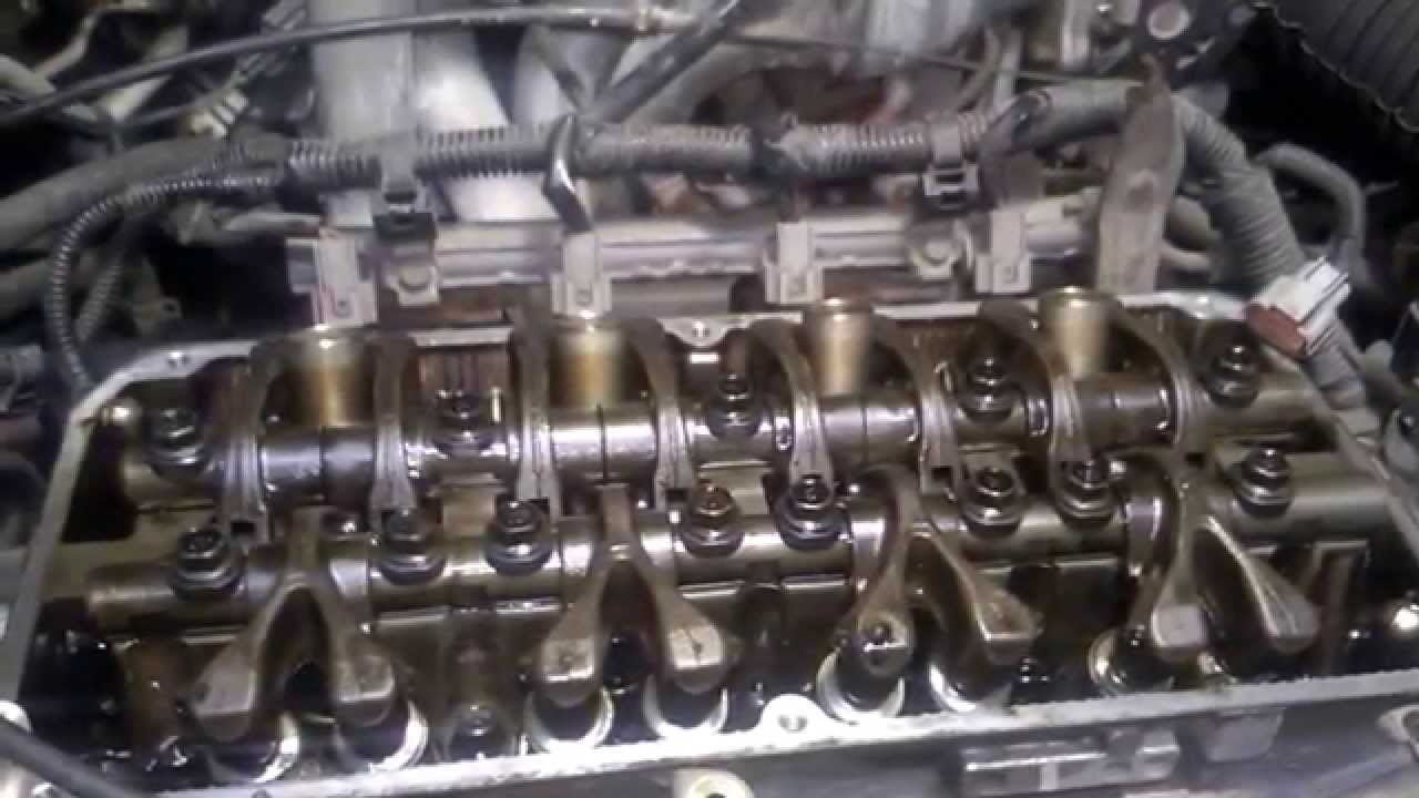 G15B  # VS011 Intake & Exhaust valve for Dodge Mitsubishi Colt 1.4 1.5 L G4AJ