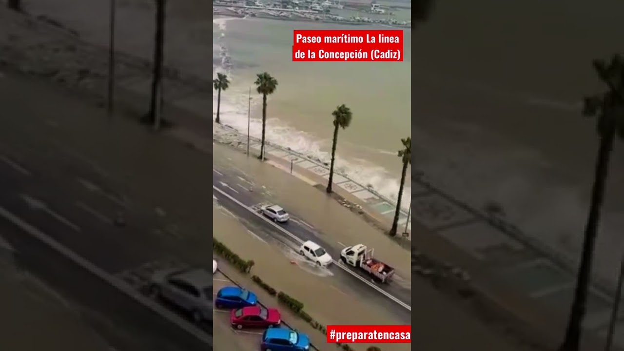 El Paseo Marítimo de La Línea(Cadiz) bajo el mar #temporal #cambioclimatico #preparatencasa