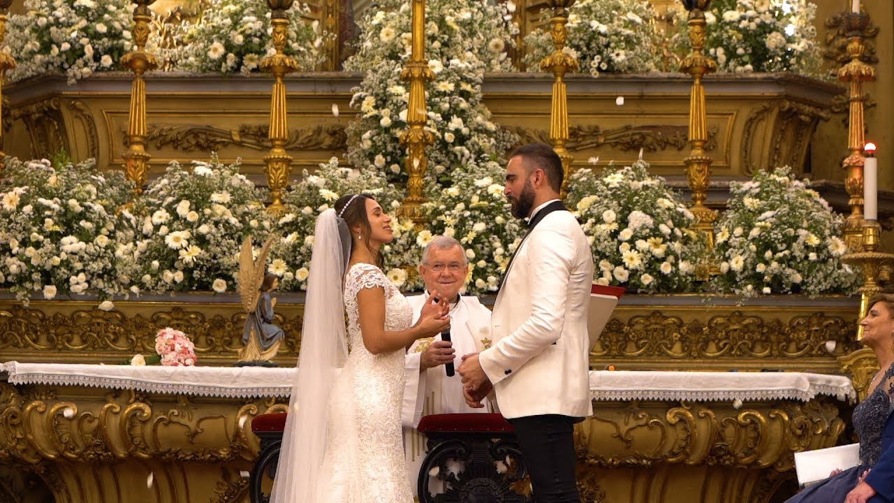 Wanessa e Rafael na Igreja São francisco de Paula Rio de Janeiro