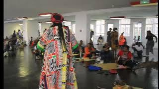 Ubothi Molo w/ Mam Dondolo