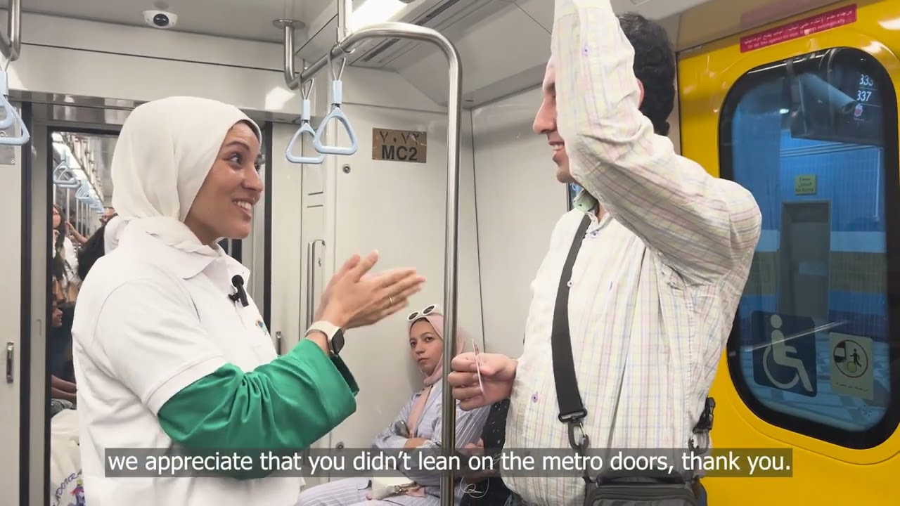 سلوك الركاب داخل المحطات والقطارات