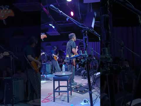 Ebe Dancel - Burnout (Live at 12 Monkeys)