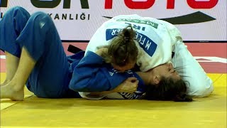 Women Judo Osaekomi 259