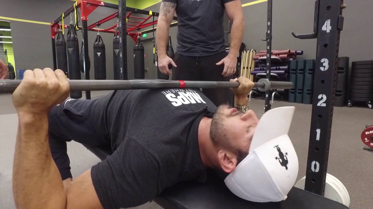 How To Properly Perform The Bench Press Youtube