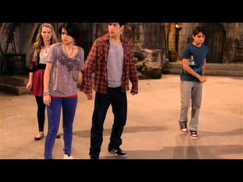 Les Sorciers de Waverly Place - Saison 4 - Interview de Selena Gomez