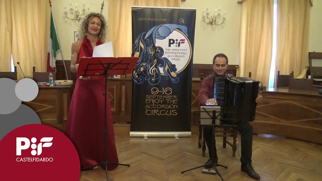 PIF2018 | StageWithPIF, Duo Folksongs - clip 1