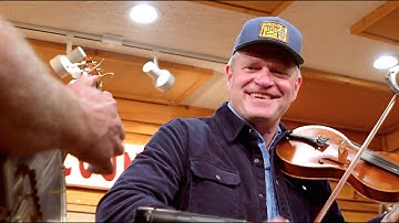 Foghorn Stringband - Old Joe Clark