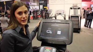 taart medeklinker eenvoudig IHRSA 2016: Life Fitness Discover SE3 Console - YouTube