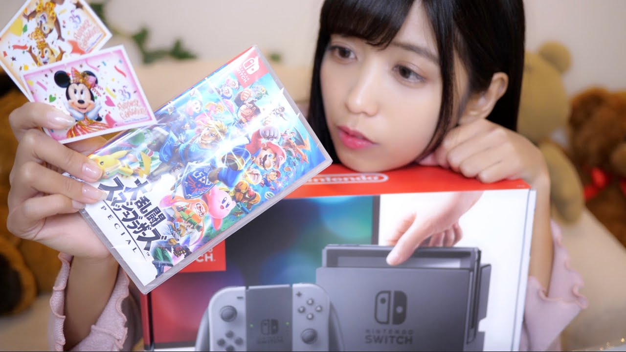 I want to give presents to everyone I love. - YouTube