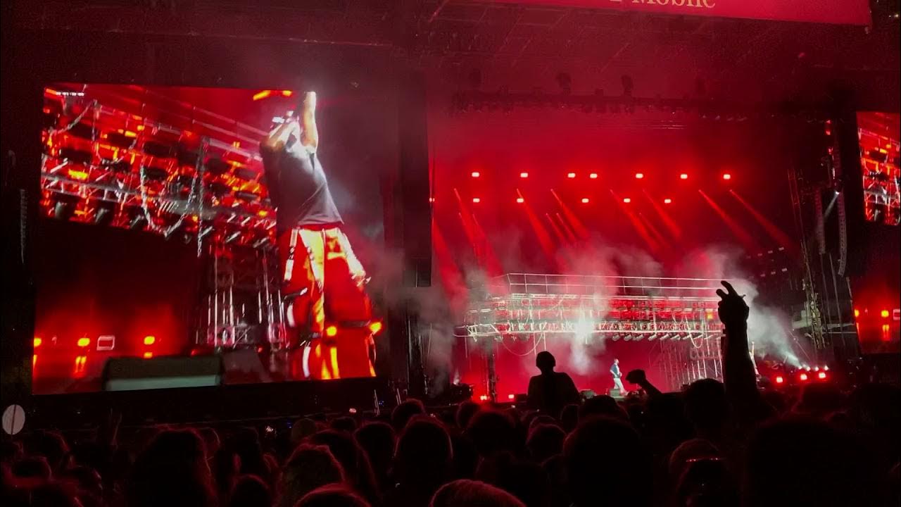 Post Malone - Tommy Lee (Tyla Yaweh cover) (with Tyla Yaweh) - live at Lollapalooza July 31, 2021 Post Malone - Tommy Lee (Tyla Yaweh cover) (with Tyla Yaweh) - live at Lollapalooza July 31, 2021
