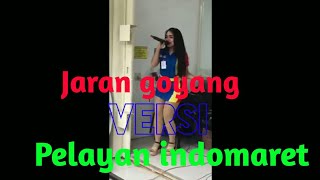 Jaran goyang versi pelayanan indomaret