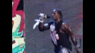 WWE Superstars Entrance : R-Truth