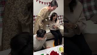 Sinh nhật tuổi 59 của mẹ chồng Hàn Quốc