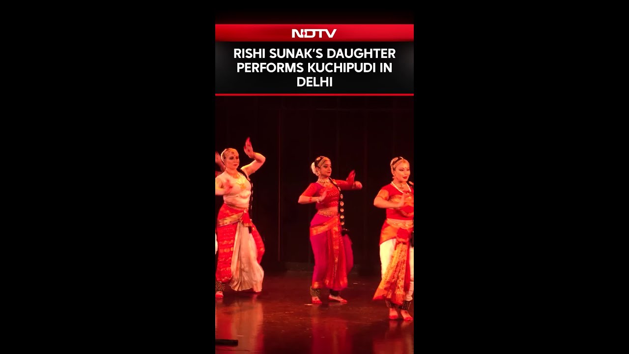 Rishi Sunak's Daughter Performs Kuchipudi In Delhi, Akshata, Sudha Murty In Attendance