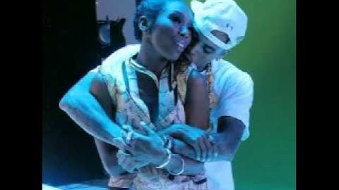 Brandy Feat. Chris Brown - Put It Dow (Clip Officiel)