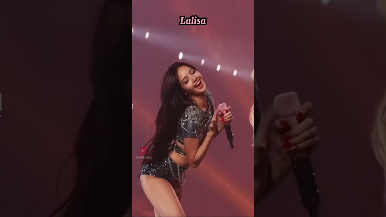 The mouth shape matches the music 😅🤣 