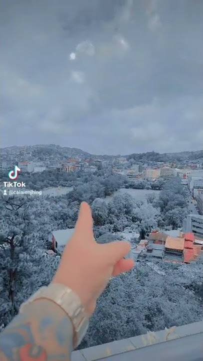playing tiktok @sm sky garden...