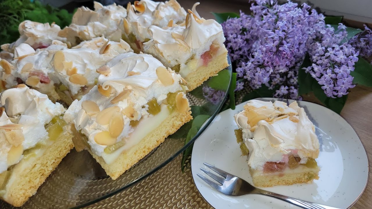 🍮To najlepsze kruche ciasto z rabarbarem, budyniem i bezą🥧 - YouTube