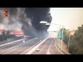 Web extra caught on camera highway blast explosion in italy