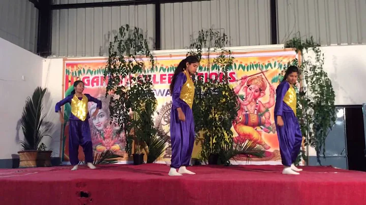 Esswar Villas Girls dance performance