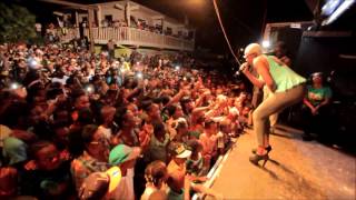 Tiana Tun Up Moneague Square RJR Cross Country Road Tour 2014