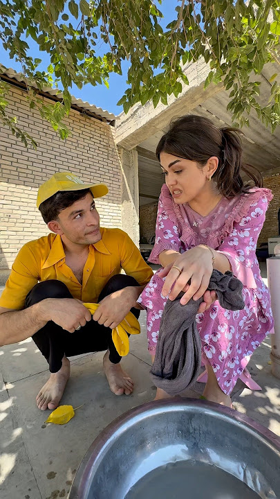 40 va undan katta ayollar ishtirokidagi rus porno videosi Yalangoch plyaj josuslik qildi