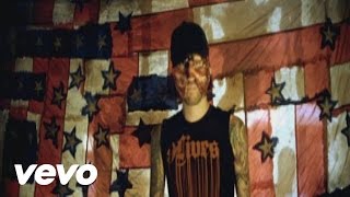 Deuce - America(Deuce's official music video for 'America'. Click to listen to Deuce on Spotify: http://smarturl.it/DeuceSpotify?IQid=DeuceAmerica As featured on Nine Lives., 2012-01-10T08:00:00.000Z)