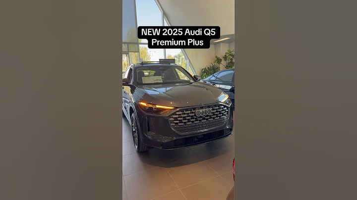 Tambora Grey metallic looks perfect on the new Audi Q5 redesign! #audi #audiq5