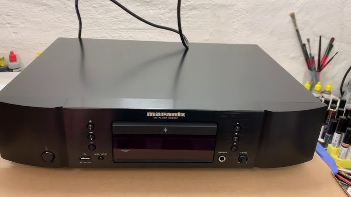 Live - UNBOXING Marantz CD6007.mp4