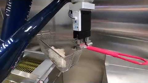 The 2-Jaw Parallel Gripper GEP2000 in application in a Restaurant