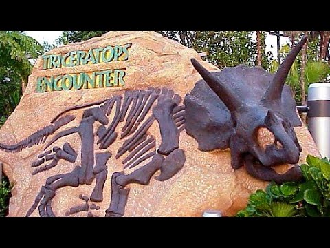 Triceratops Encounter Universal Islands of Adventure Year 2000 Jurassic Park Tour & River Adventure