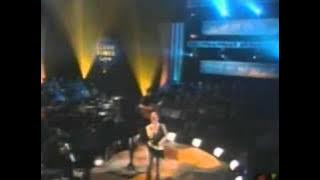 LeAnn Rimes - Life Goes On [Live]