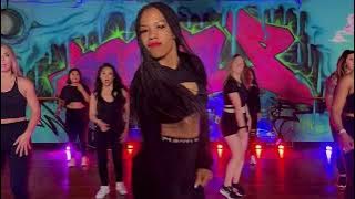 Titi me Pregunto by Bad Bunny | Dance Fitness | Zumba | Dembow | Fitness With Robin Choreo
