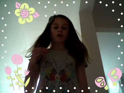 Me singing Skyskraper! x