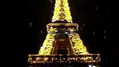 Eiffel Tower Lighting Up