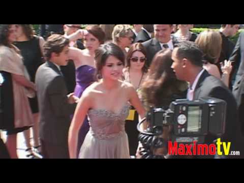 selena-gomez-primetime-creative-arts-emmy-awards