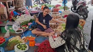 TUGAS MINI RISET PENGANTAR EKONOMI MIKRO || KELOMPOK 10 || STUDI KASUS 1
